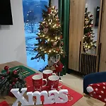 Pod Szczyrkiem Z Ogrodem Na Wylacznosc W Cenie Goraca Bania Alpstuga
