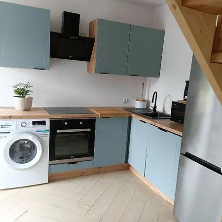 Pod Szczyrkiem Z Ogrodem Na Wylacznosc W Cenie Goraca Bania