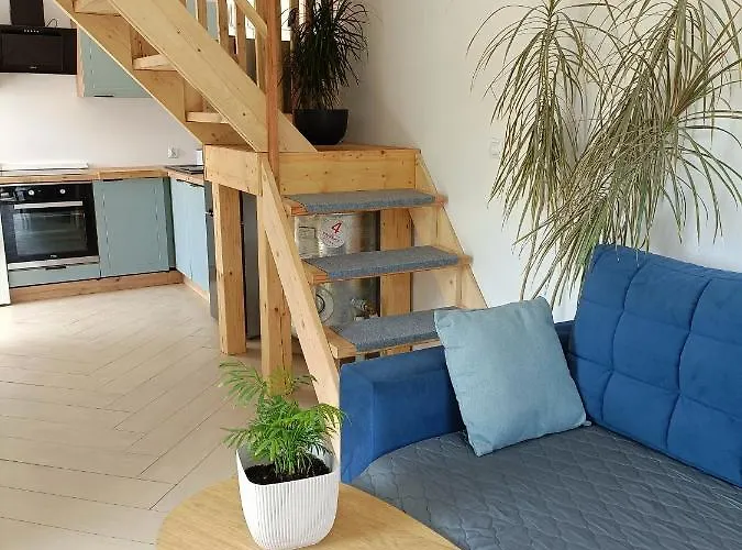 Pod Szczyrkiem Z Ogrodem Na Wylacznosc W Cenie Goraca Bania