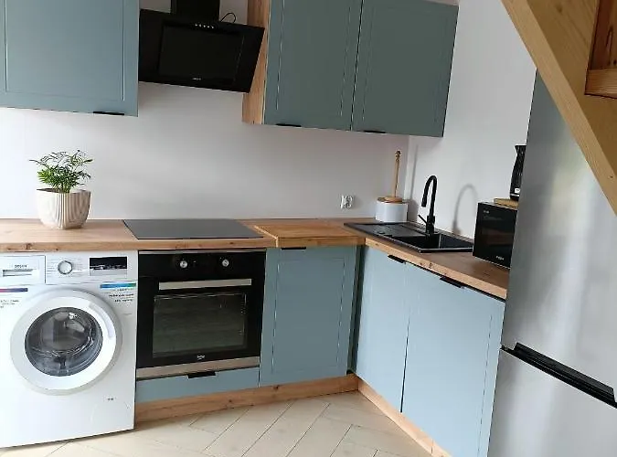 Pod Szczyrkiem Z Ogrodem Na Wylacznosc W Cenie Goraca Bania