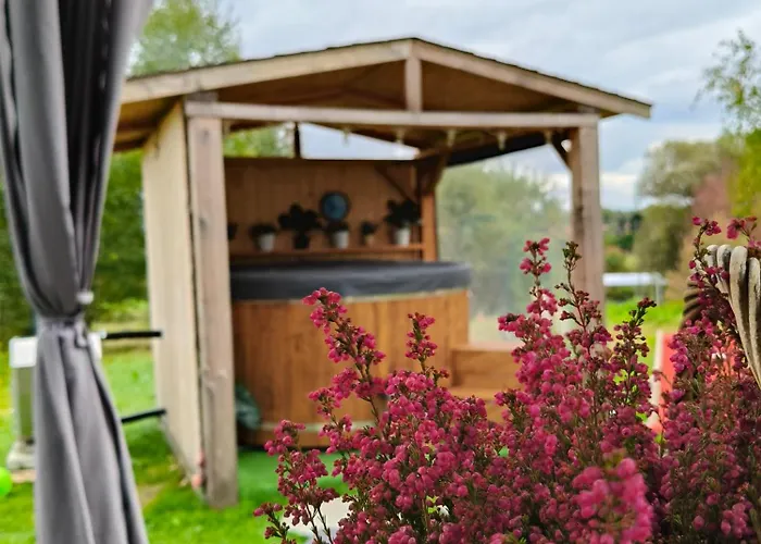 Pod Szczyrkiem Z Ogrodem Na Wylacznosc W Cenie Goraca Bania Horská chata