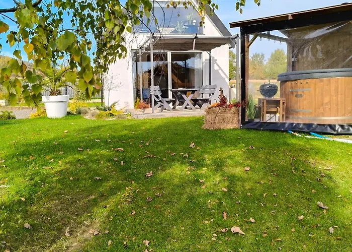 Pod Szczyrkiem Z Ogrodem Na Wylacznosc W Cenie Goraca Bania Horská chata *