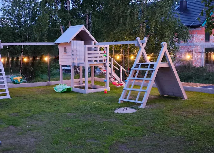 Pod Szczyrkiem Z Ogrodem Na Wylacznosc W Cenie Goraca Bania Horská chata *